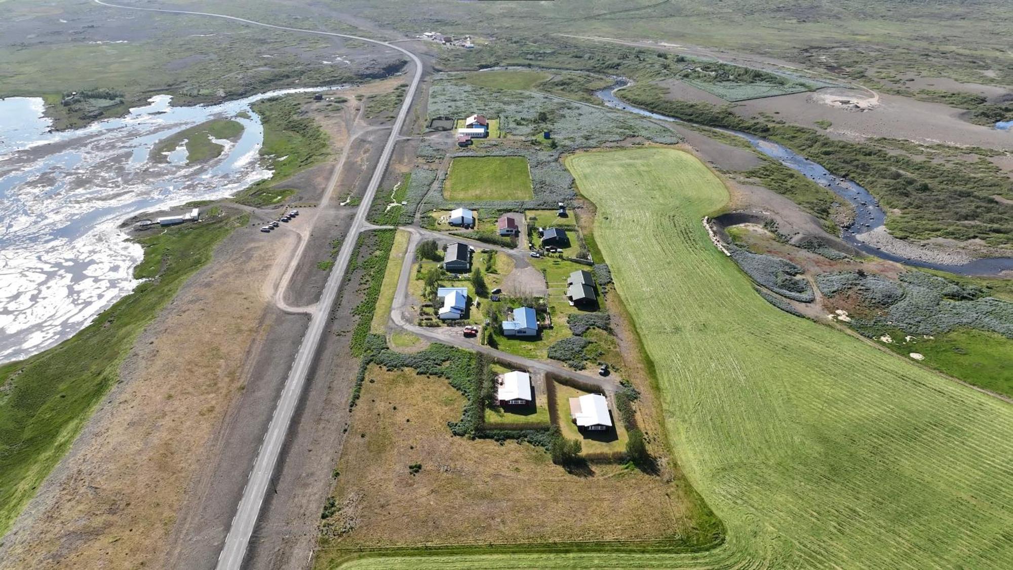 Mora Guesthouse Hagi  Exteriör bild